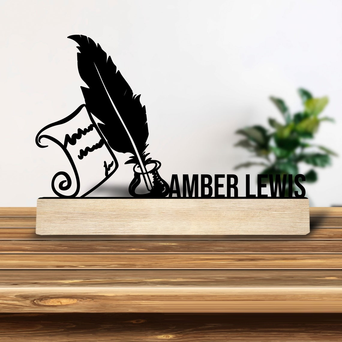 1 peça de Estátua Decorativa R - Home Office Or avaliação e preço